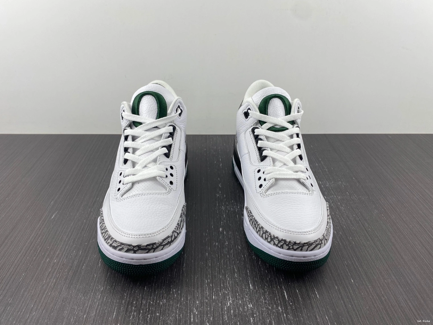 594282233 Retro  3 Ducks White Crew Oregon Jordan Pit 0114